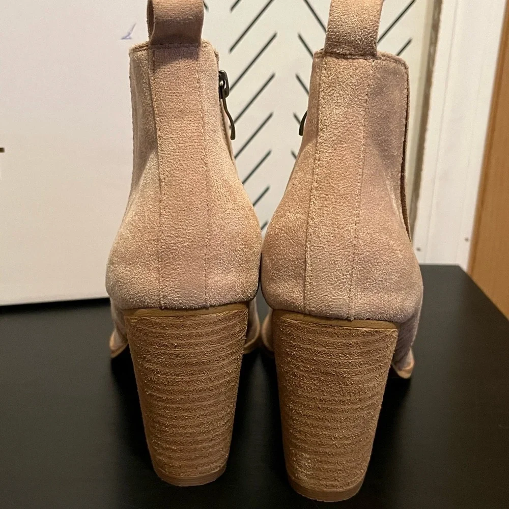 Beast Fashion, Jackie Ankle Boots NWT